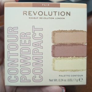 Makeup Revolution Contour Powder Compact - Fair Shades